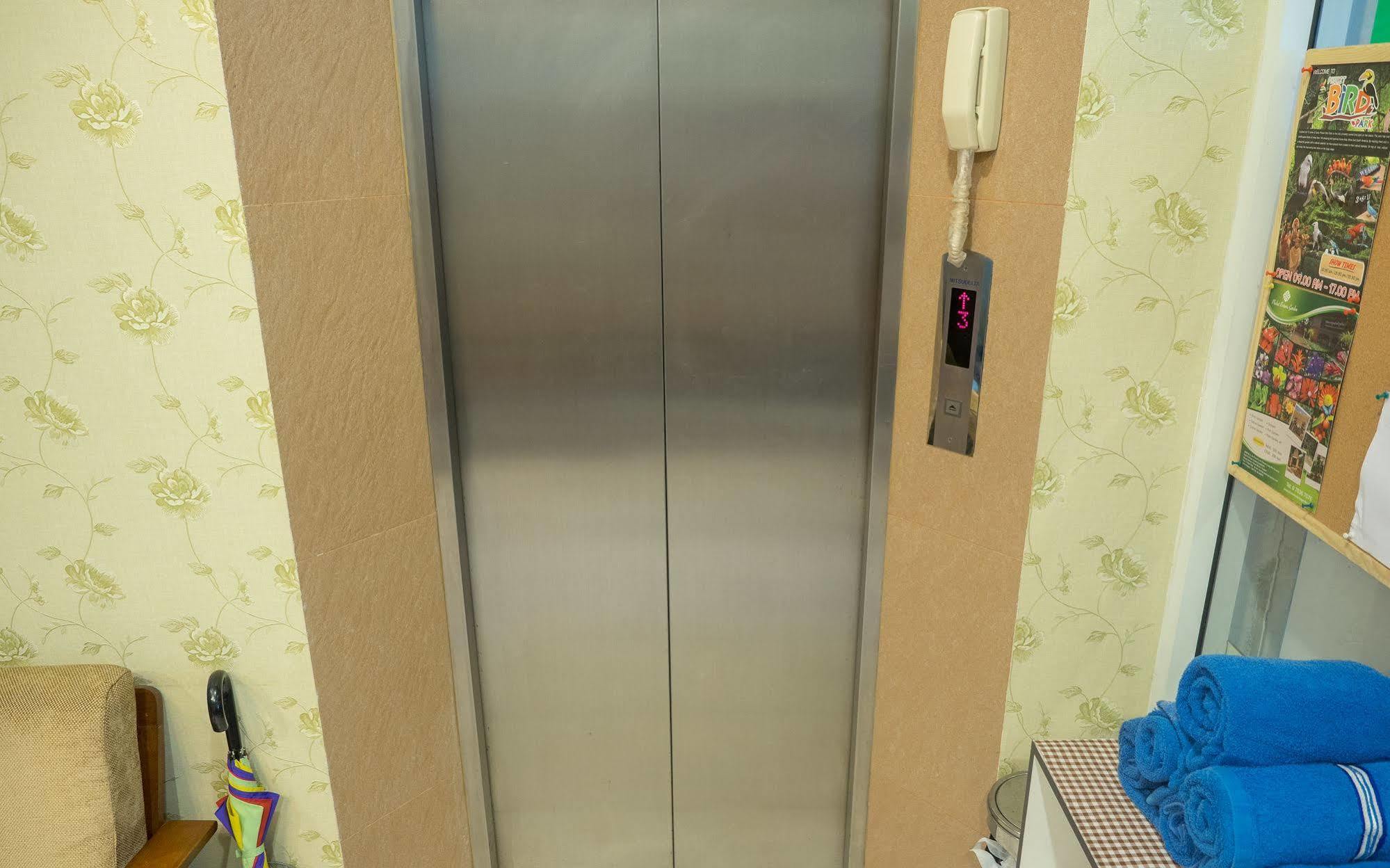 Tree Hug Home Patong Экстерьер фото